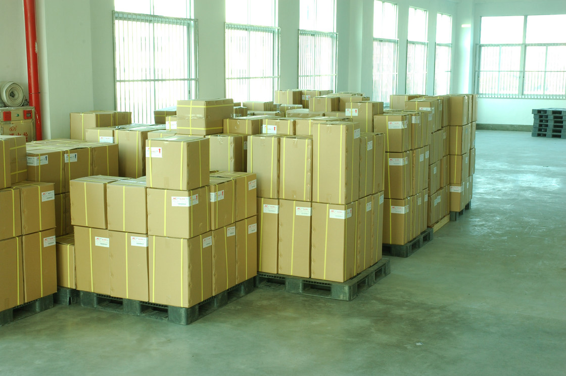 Film de lamination thermique 30 MICRON avec finition mate à surface lisse pour la lamination numérique