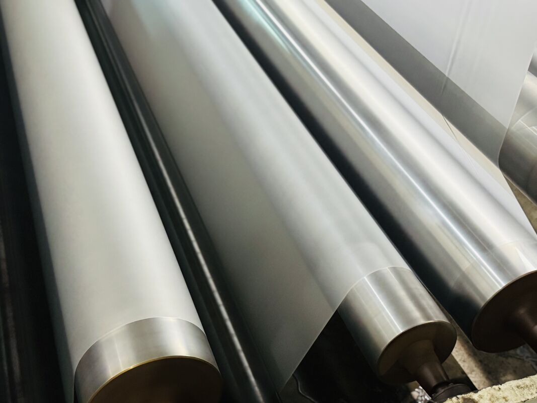 Film de lamination mat imperméable, résistant à l'humidité et aux UV, avec finition mate pour une protection complète