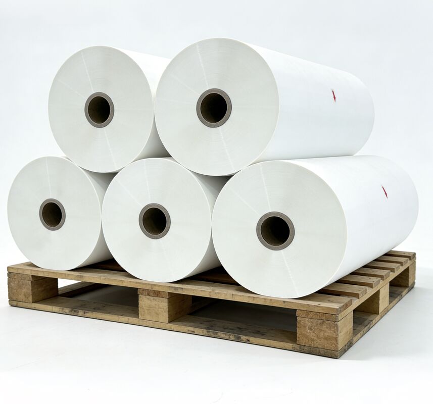 Film de stratification numérique transparent avec une durée de conservation de 12 mois et une largeur allant jusqu'à 2200 mm pour l'impression à l'huile de silicone lourde