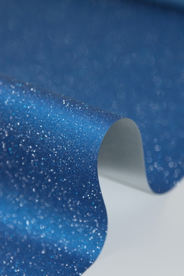 Film de stratification à paillettes personnalisable pour un emballage personnalisé et accrocheur