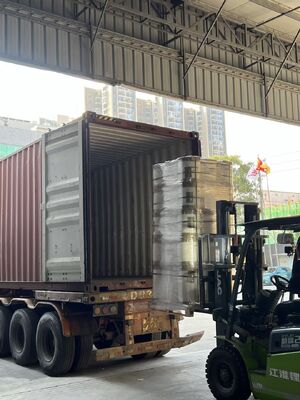 Ruloir de film stratifié à double couronne de 100 mm à 2200 mm de largeur et adhésif thermique de qualité alimentaire