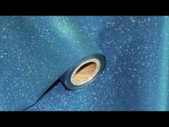 Élégance étincelante: film de stratification à l'éclat bleu en action!