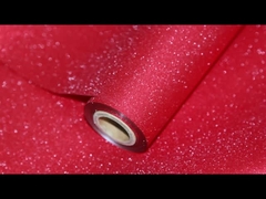 Allumez vos dessins avec la brillance audacieuse de notre film de stratification rouge!