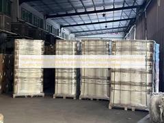 Film de stratification de livre à haute transparence, dureté douce, offrant des longueurs de rouleau de 50 à 4500 m par rouleau pour un affichage d'image clair