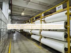 Film de lamination thermique PET haute clarté avec résistance à la température jusqu'à 130°C, brillance supérieure à 90 degrés, idéal pour la lamination