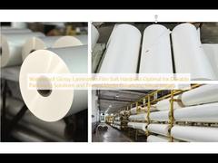 Film de lamination brillant imperméable, souplesse et dureté optimales pour des solutions d'emballage durables et des supports imprimés, améliorant l'impact visuel